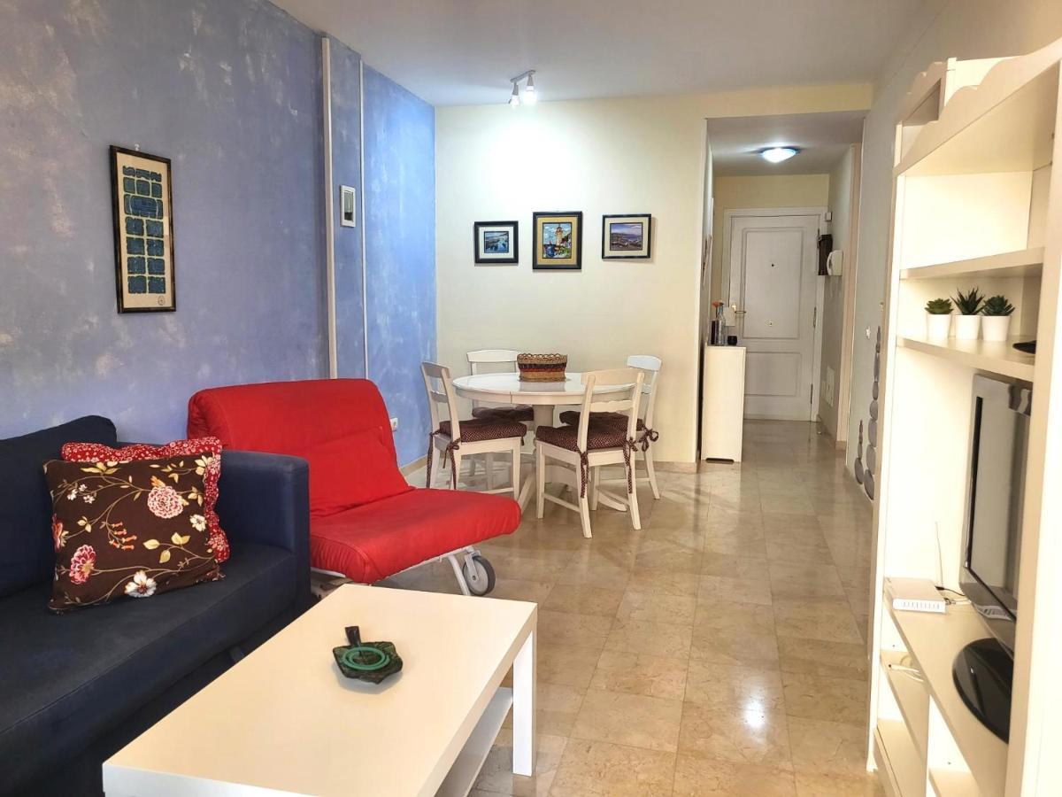 Oasis Palm Mar By Helloapartments ภายนอก รูปภาพ