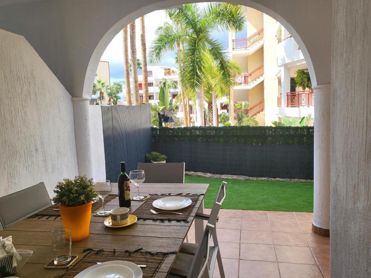 Oasis Palm Mar By Helloapartments ภายนอก รูปภาพ