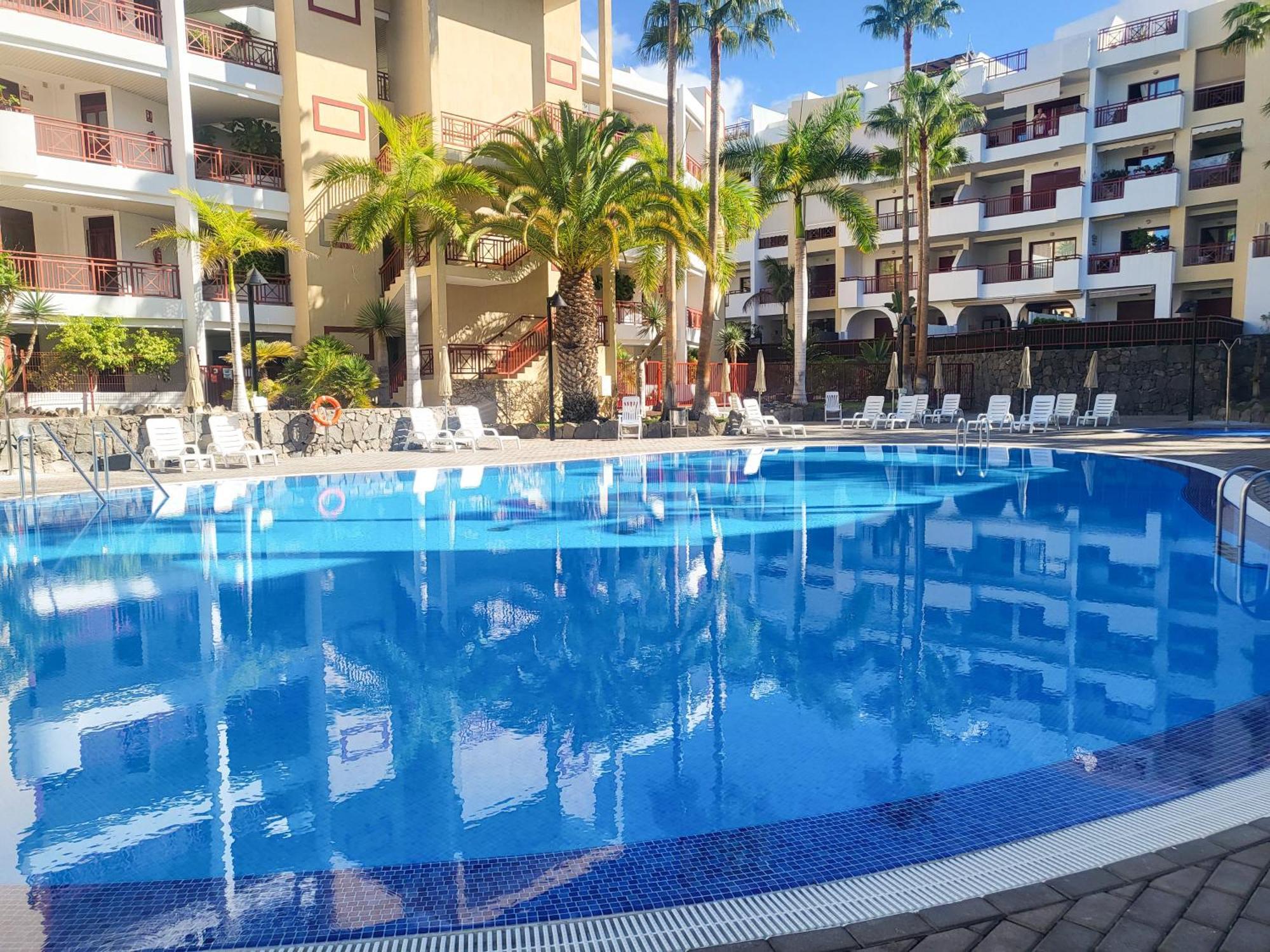 Oasis Palm Mar By Helloapartments ภายนอก รูปภาพ