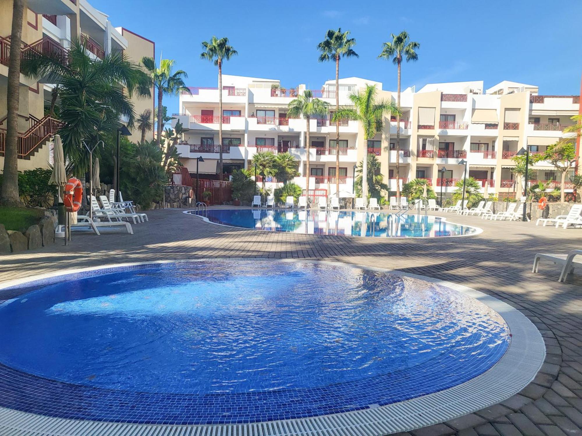 Oasis Palm Mar By Helloapartments ภายนอก รูปภาพ