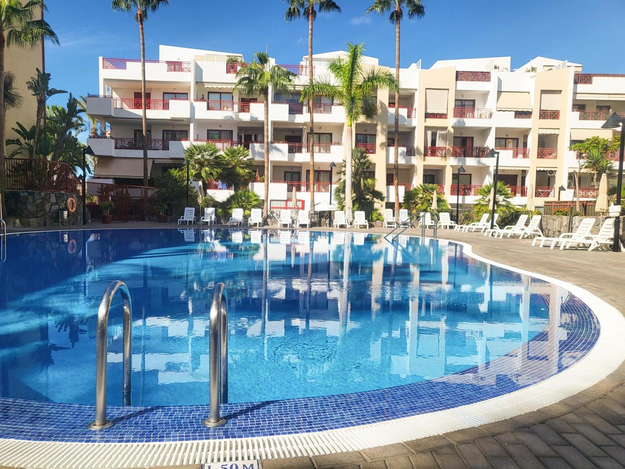 Oasis Palm Mar By Helloapartments ภายนอก รูปภาพ